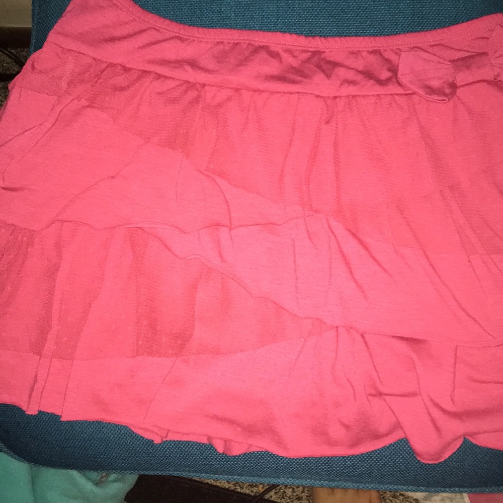 hot pink ruffled skirt with elastic waistband
